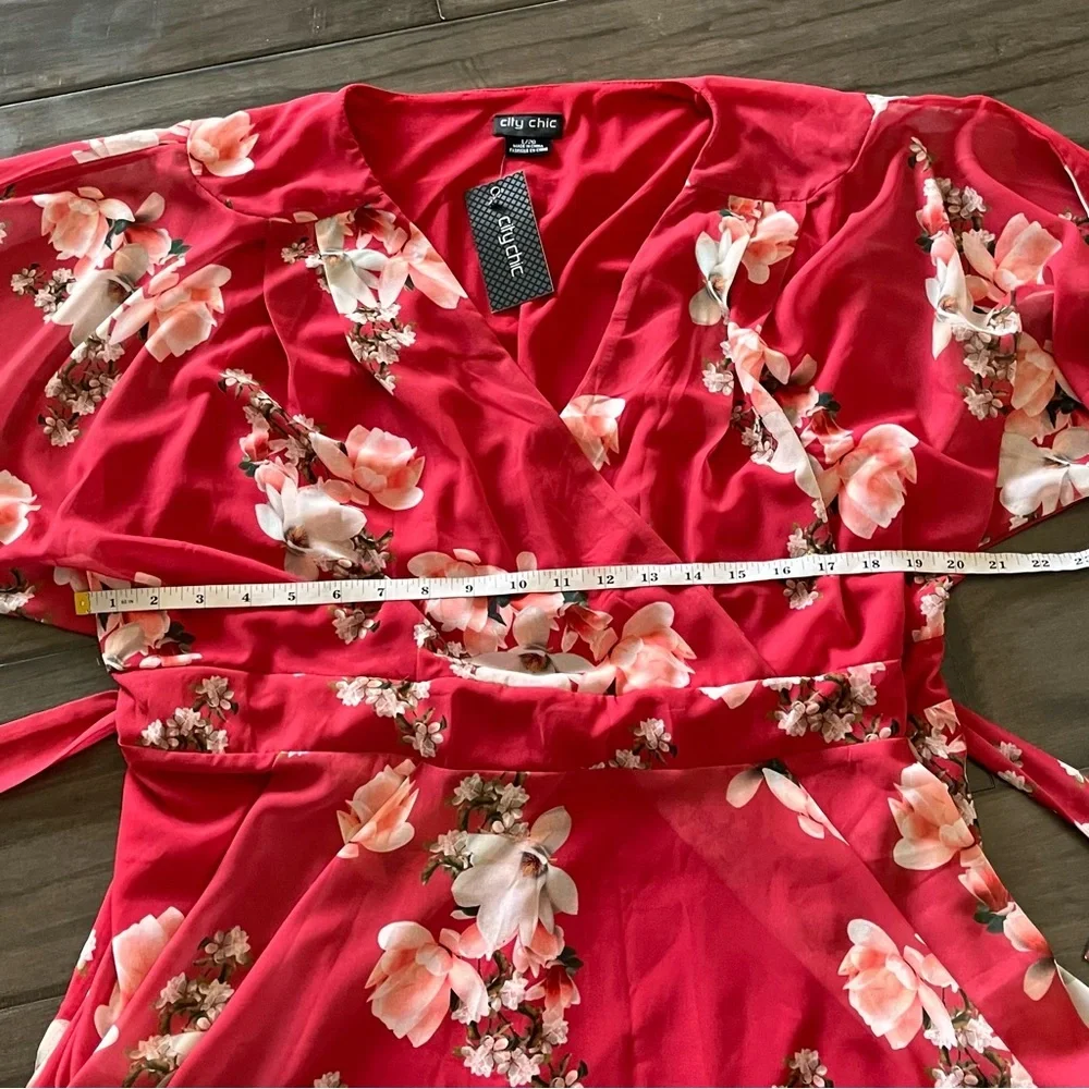 City Chic Sacred Lotus Dress - Size 20
